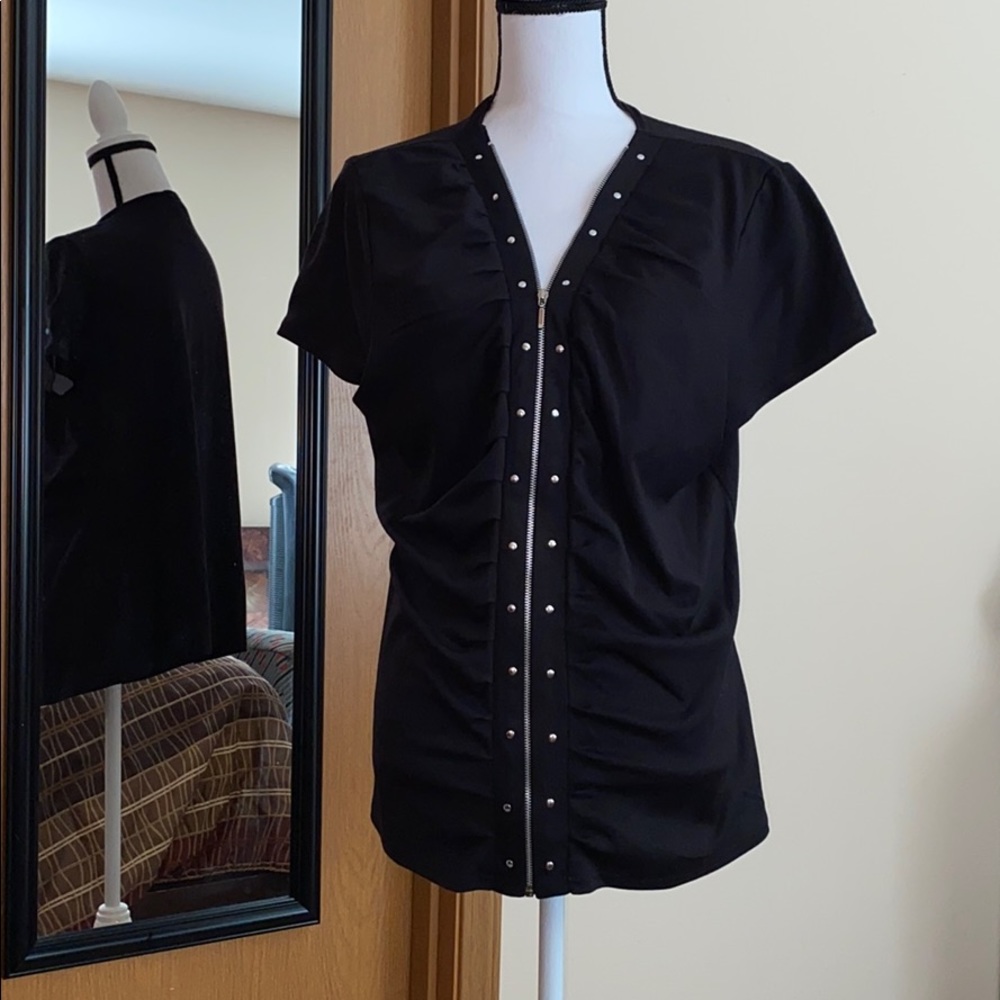 Zip up short sleeve top